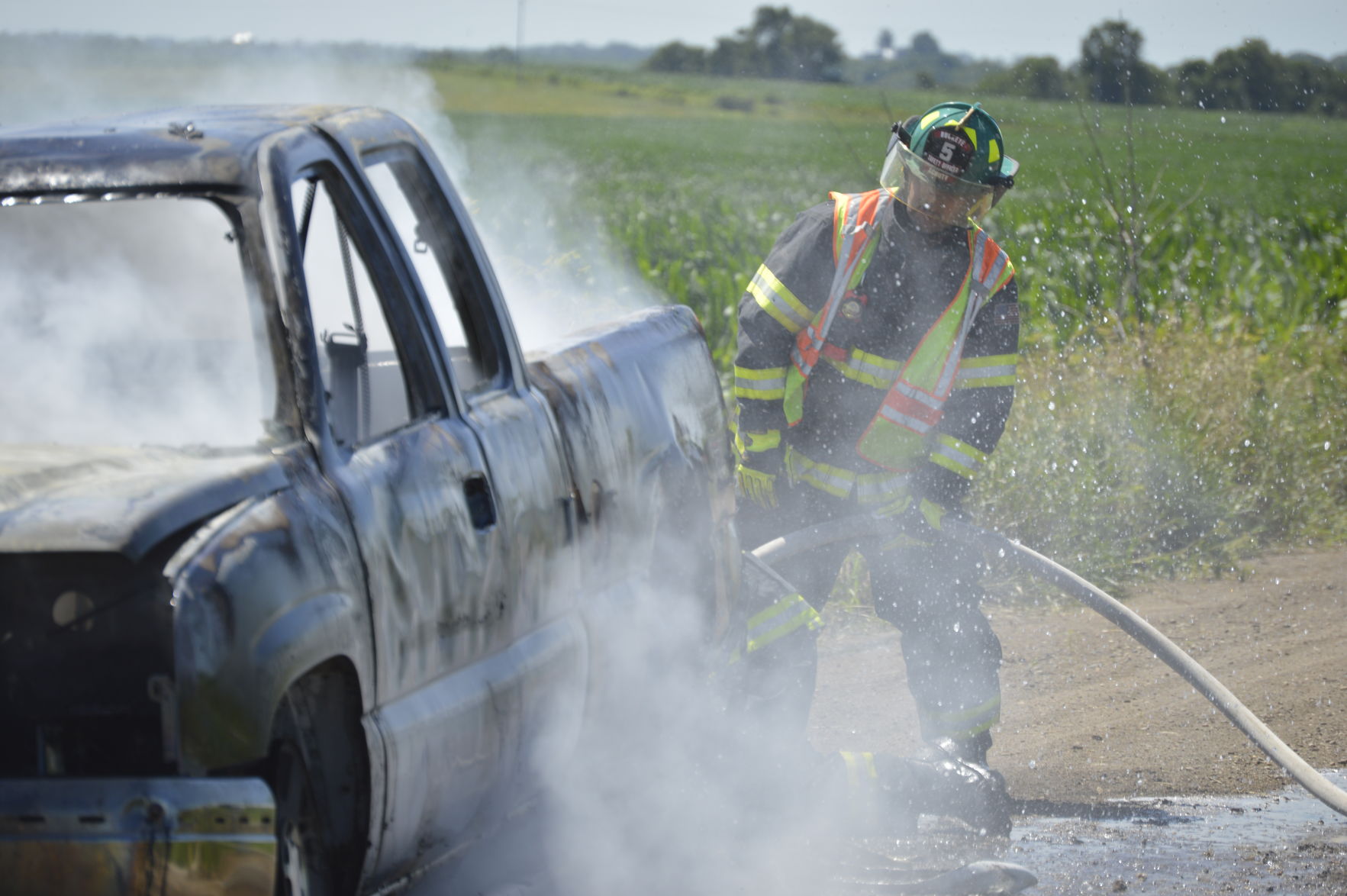Wed. Car Fire (29).JPG